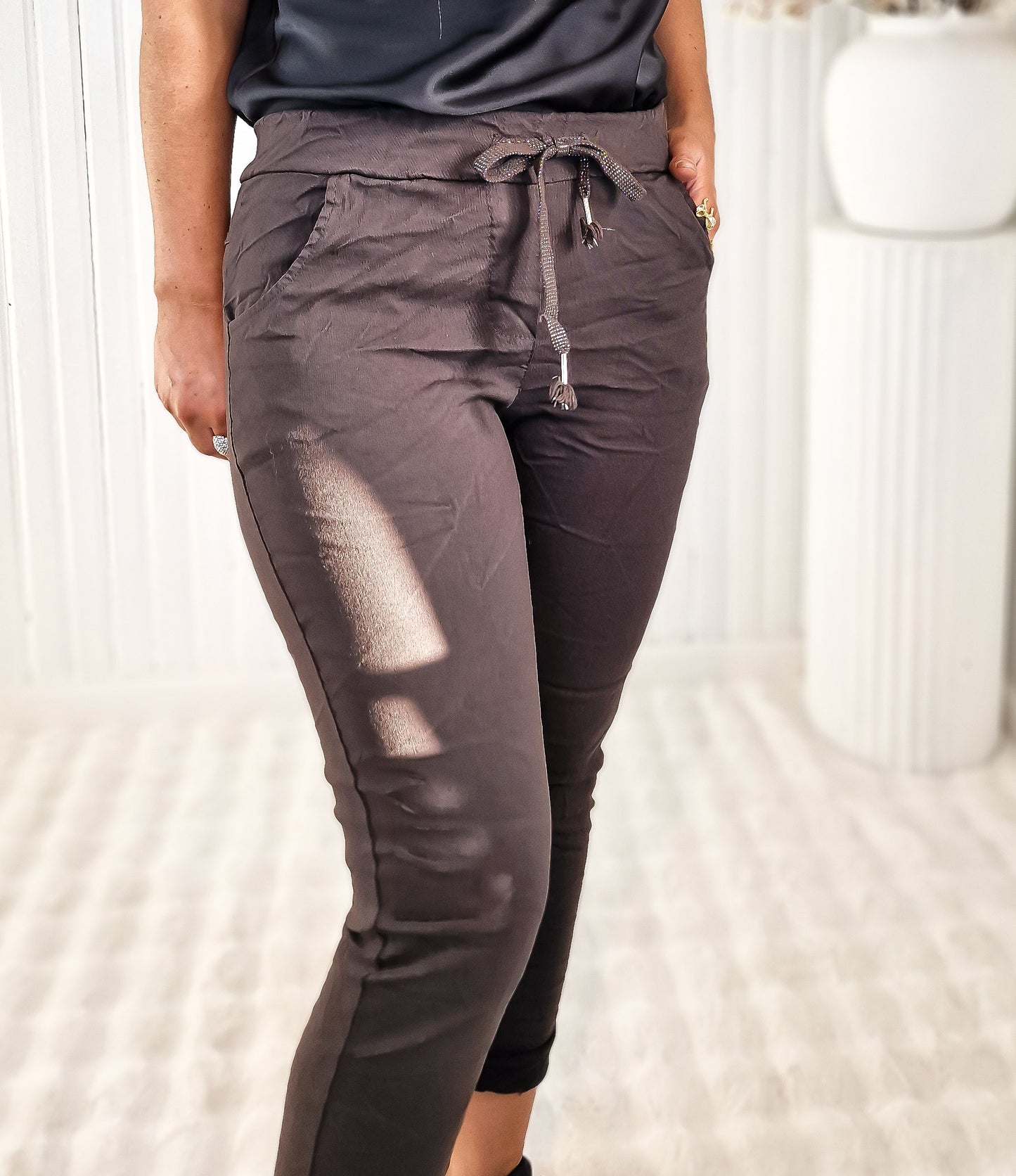 Pantalón milagro liso Café