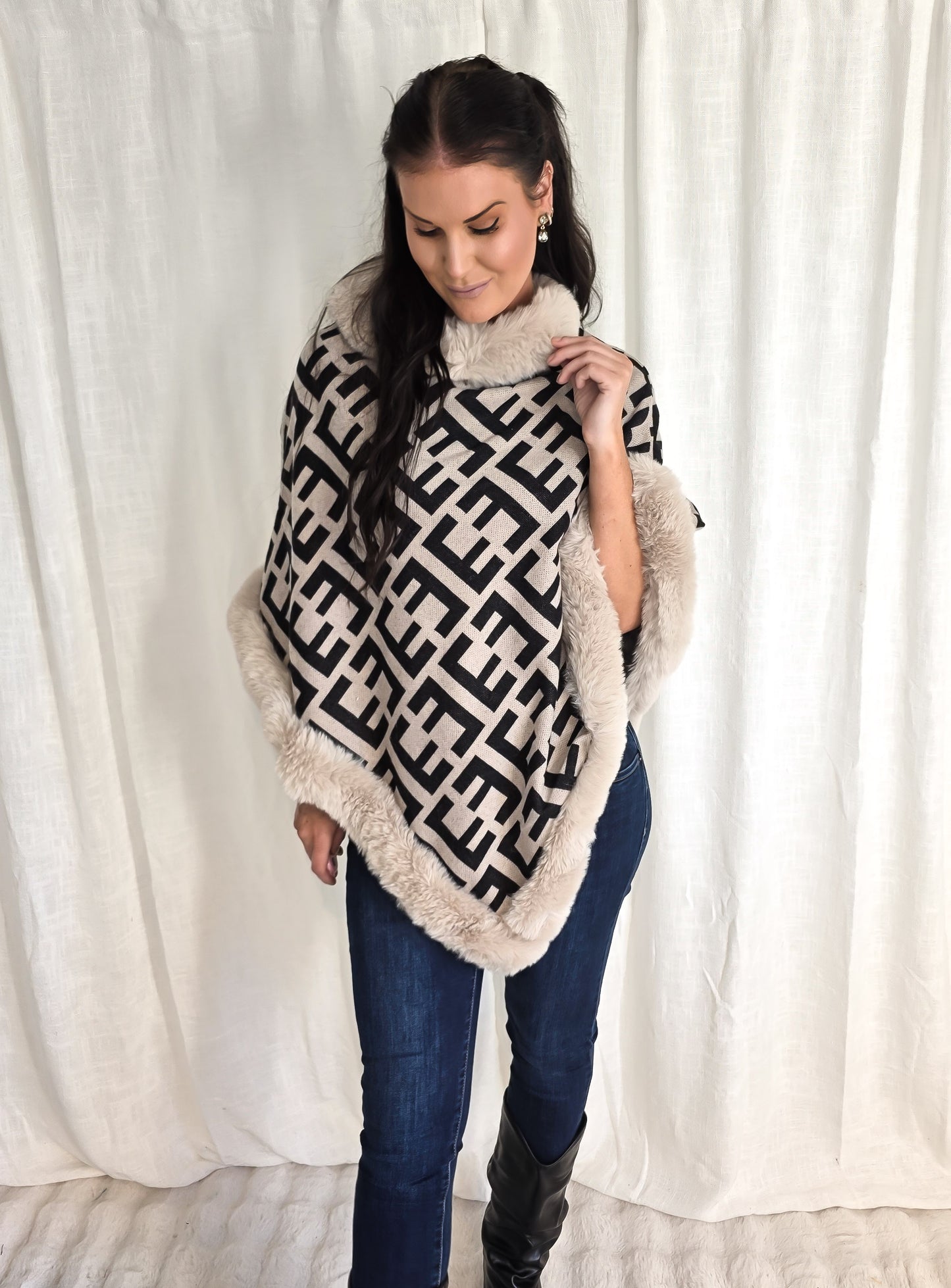Poncho Sandy Beige