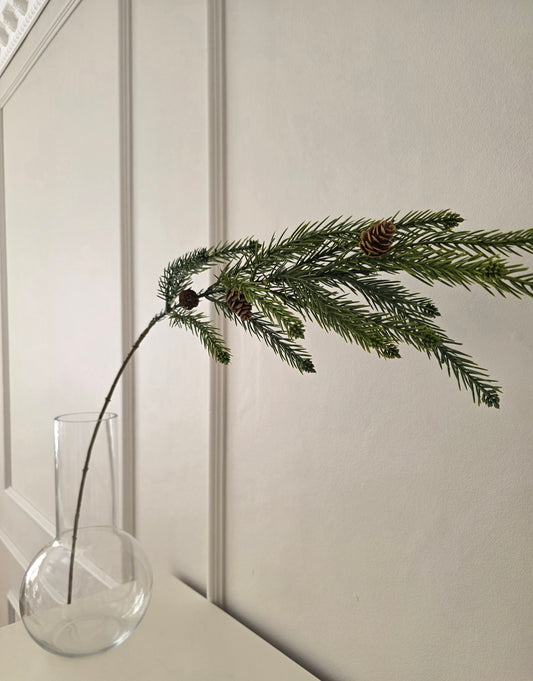 Grankvist med kottar 85 cm