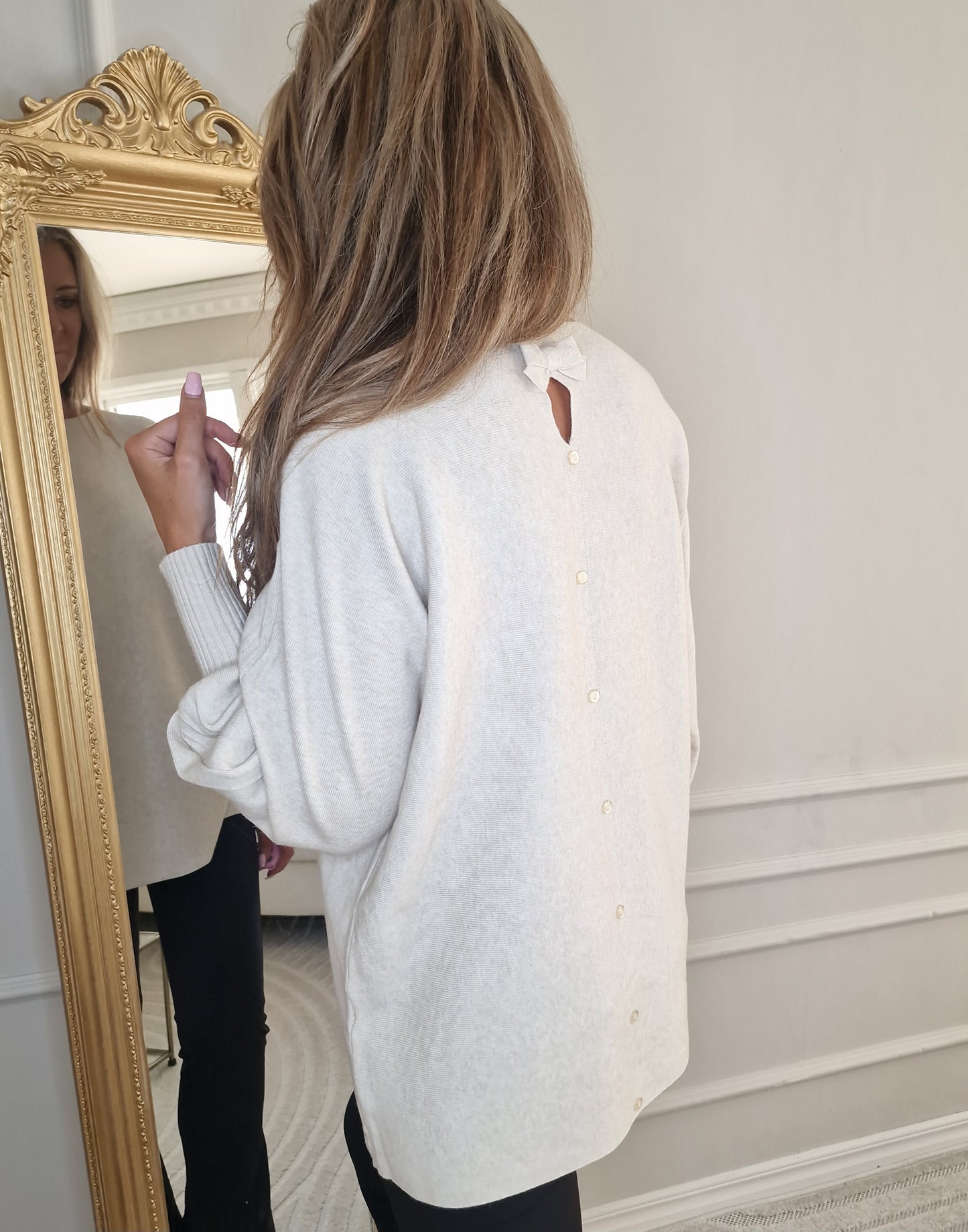 Tröja med rosettrygg offwhite