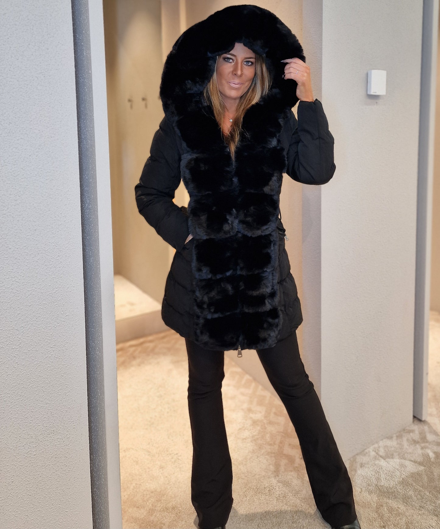 Jacka Angie Black