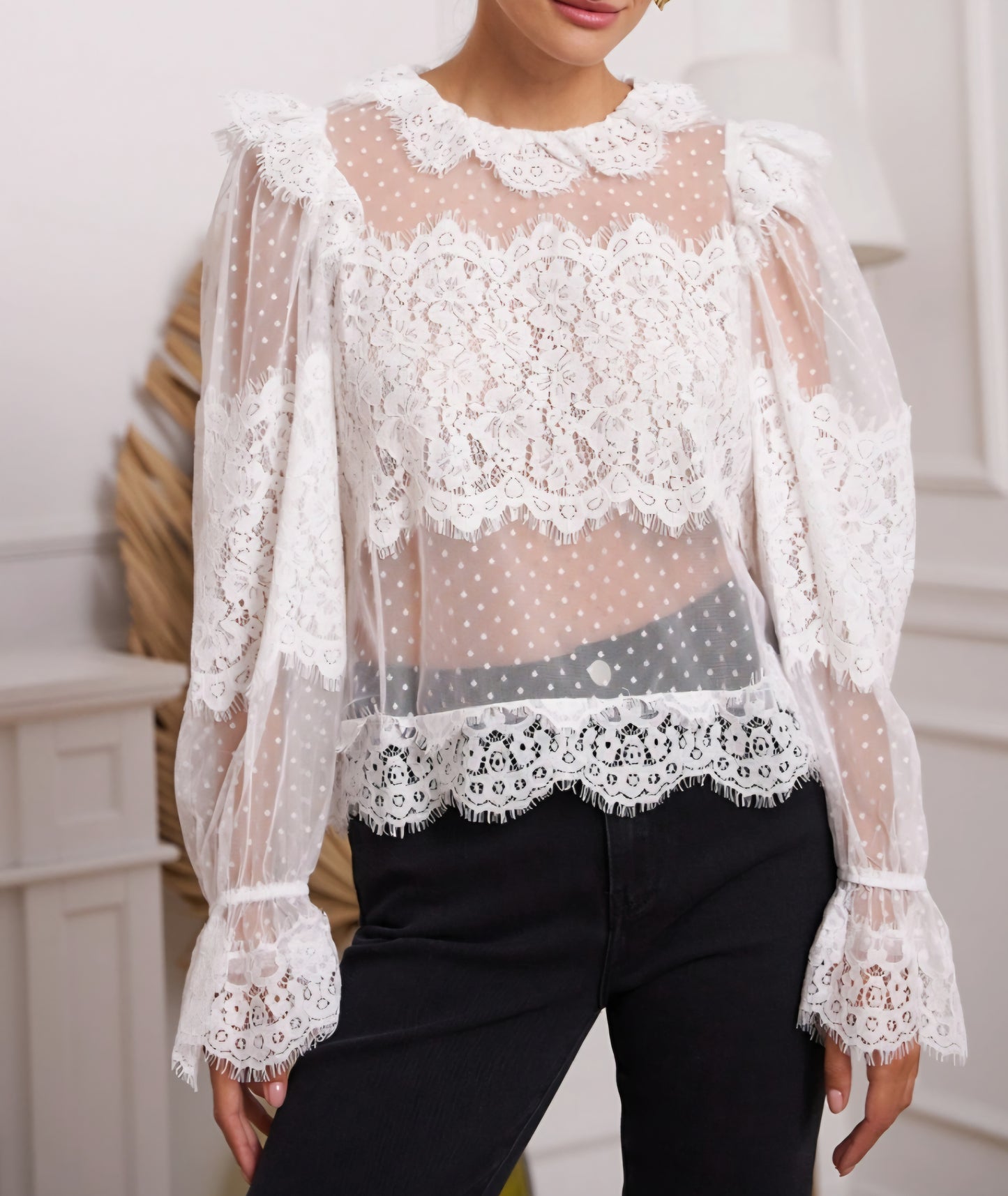 Blus med spetskrage Naomi Vit