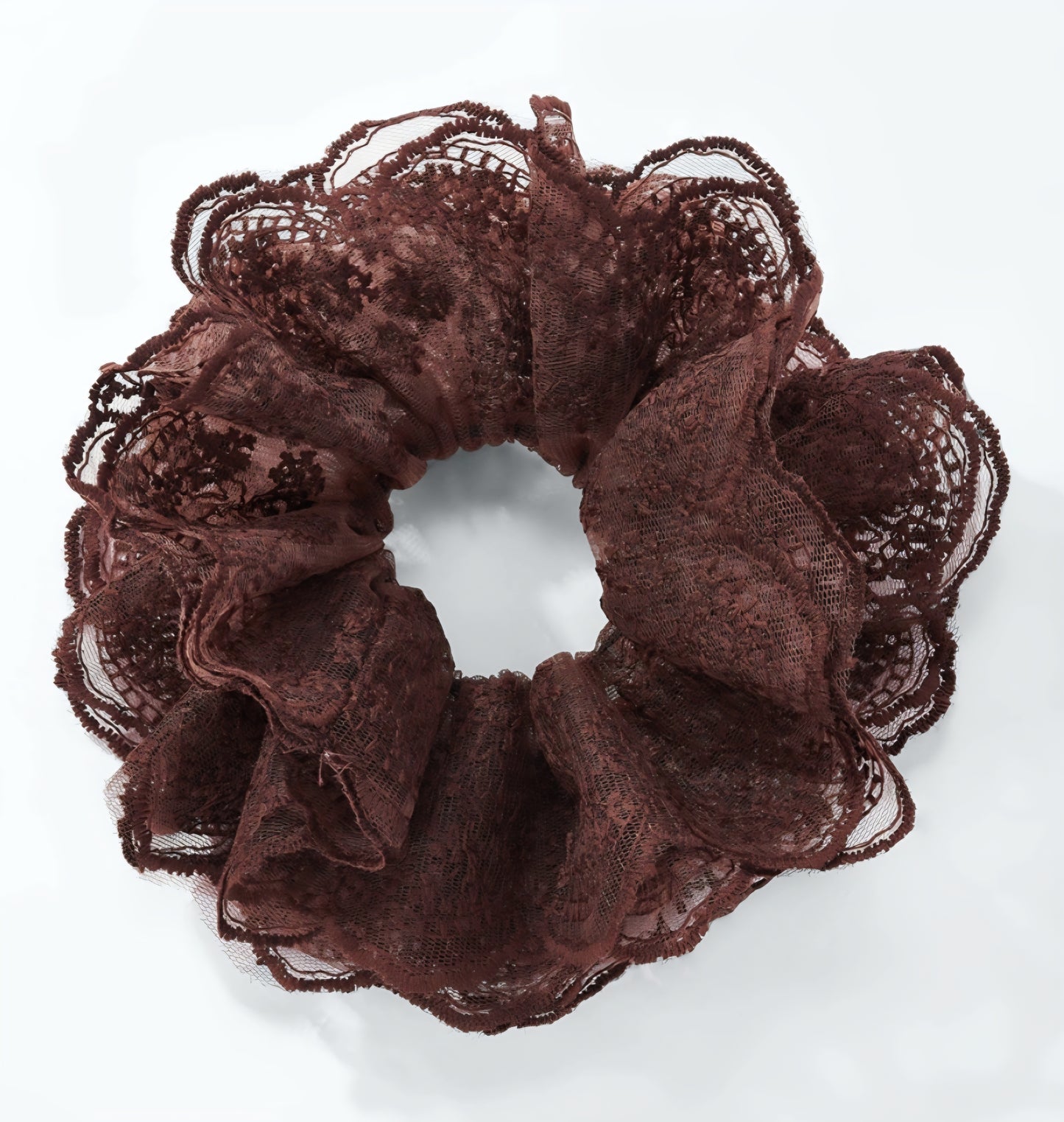 Spetsvolang scrunchie Brun