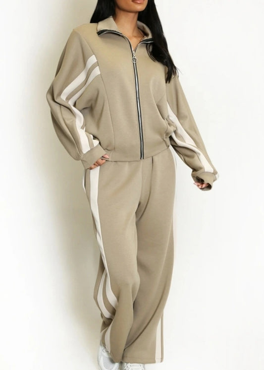 Snyggt och sportigt joggingset Taupe