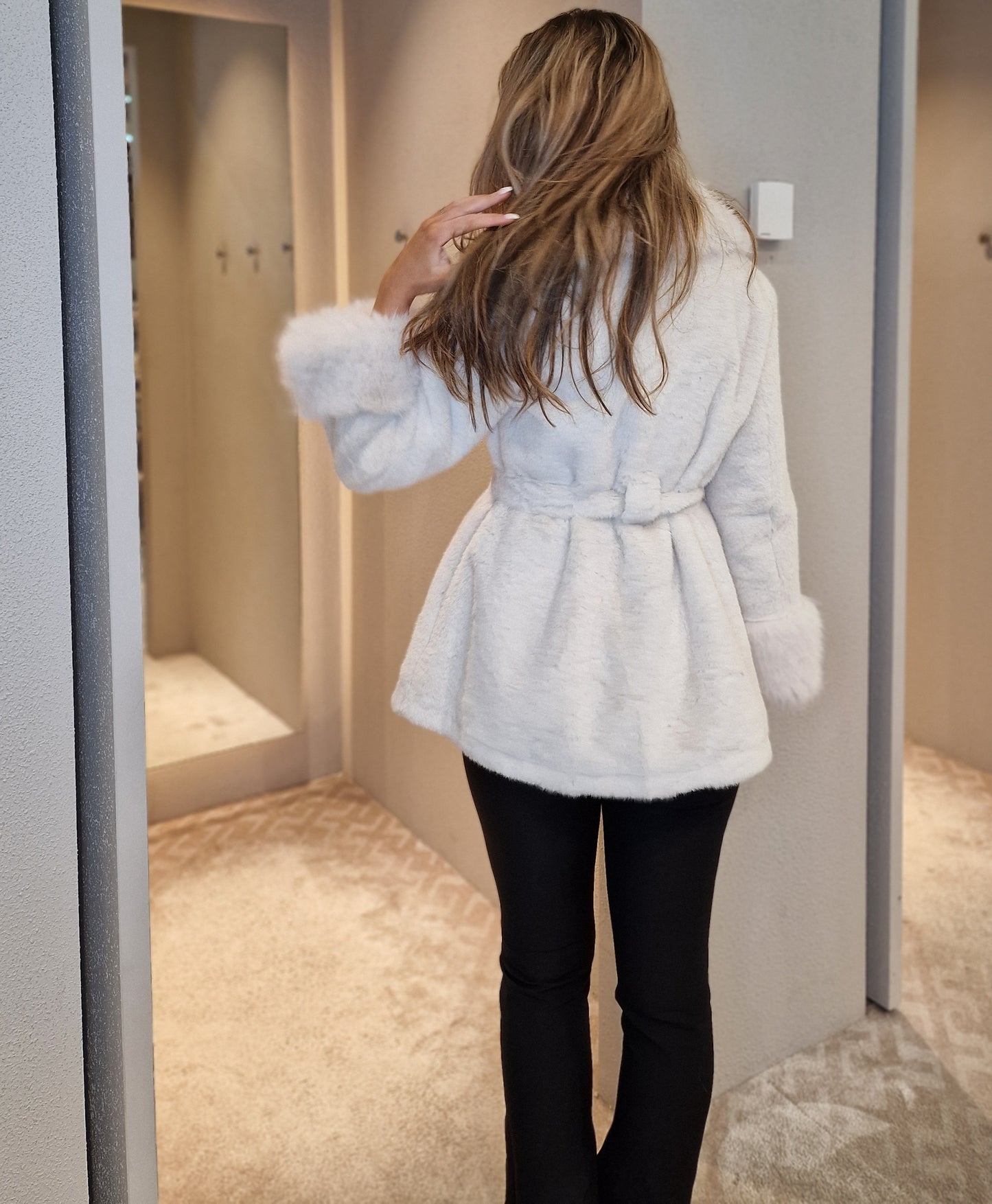 Fuskpäls jacka Stella Offwhite