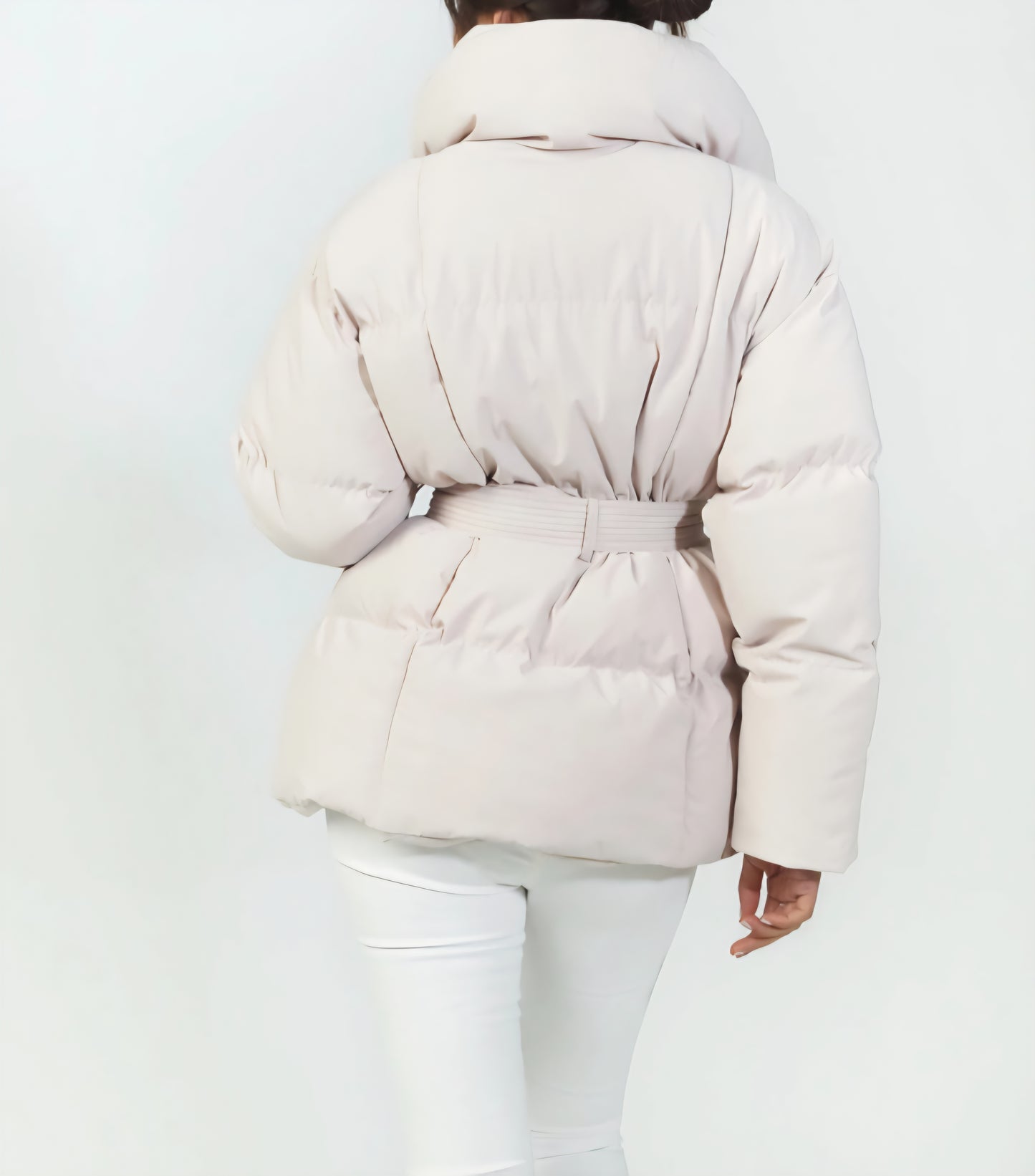 quiltad dunjacka med skärp Beige
