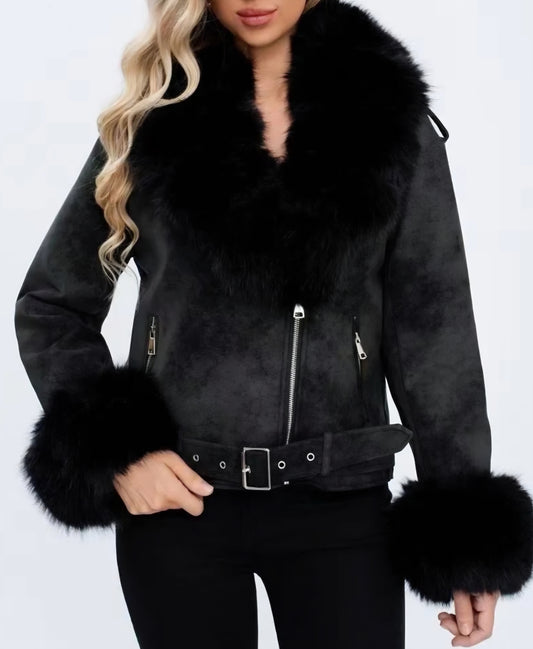 Jacka med fuskpäls Svart