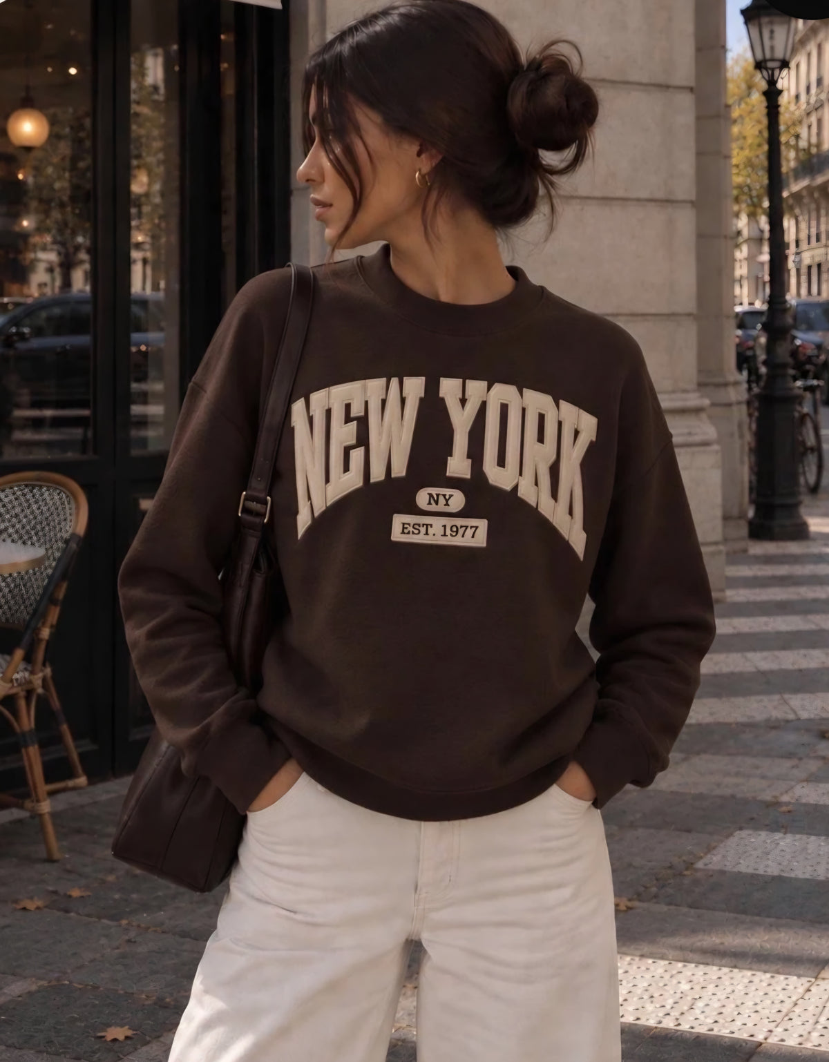 NEW YORK Broderad Tröja Brun