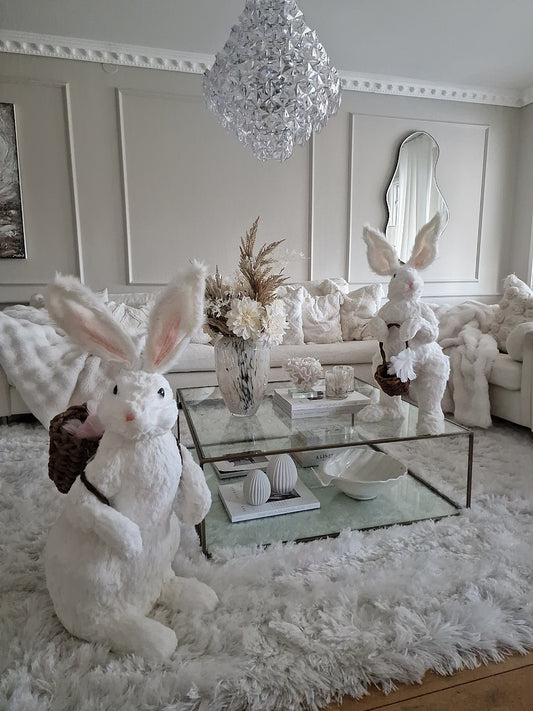 Golvdekoration Hare Med Ryggsäck Stor
85 cm