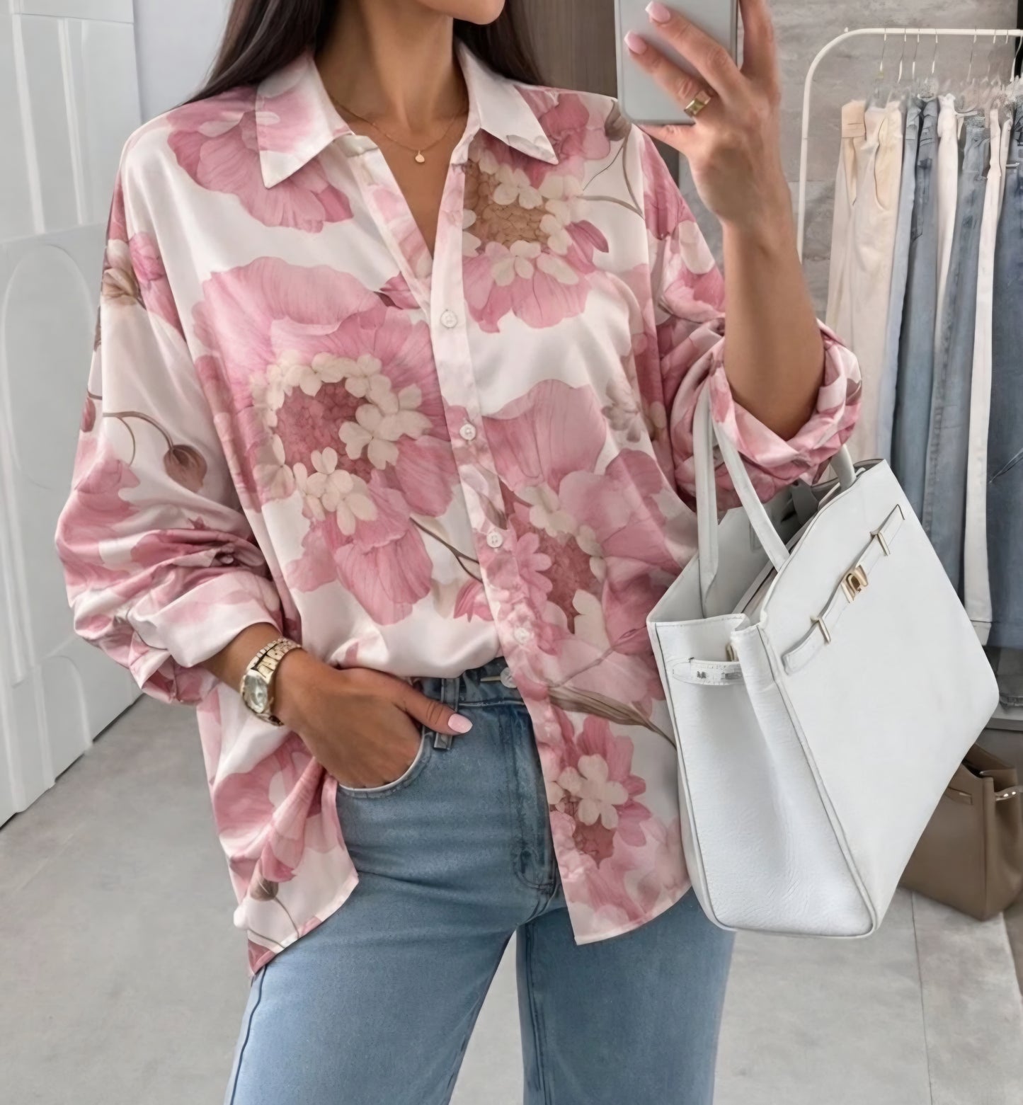 Skjorta i satin med blommönster rosa