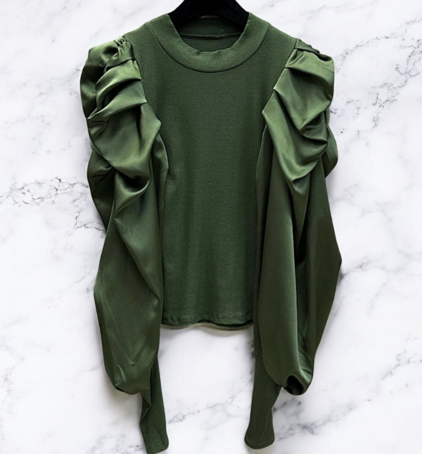 Topp med satin armar Khaki