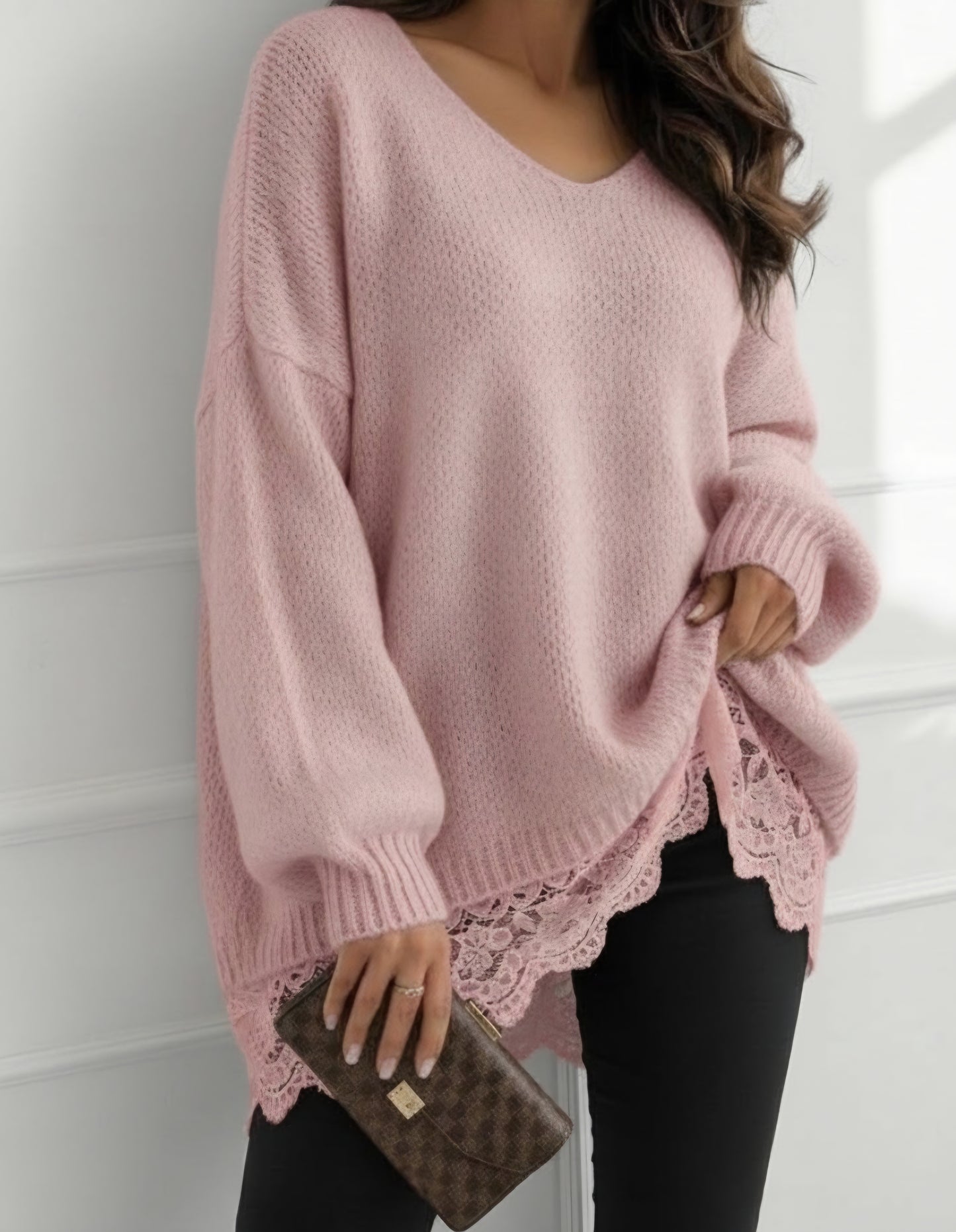 Stor v-ringad tröja med spets Rosa