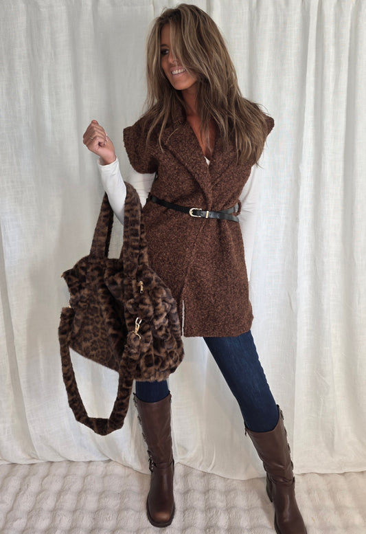 Leopardmönstrad fuskpälsväska