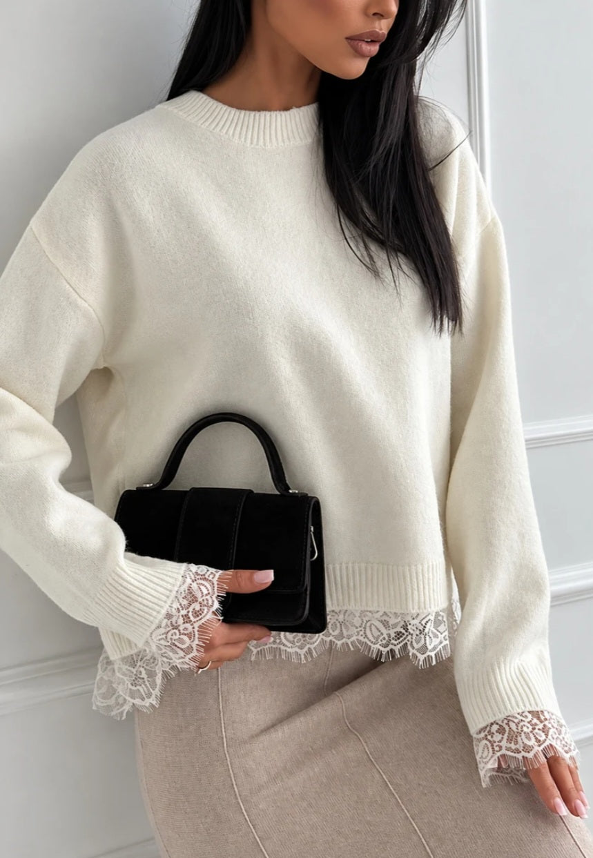 Elegant korströja med spetsrygg Offwhite