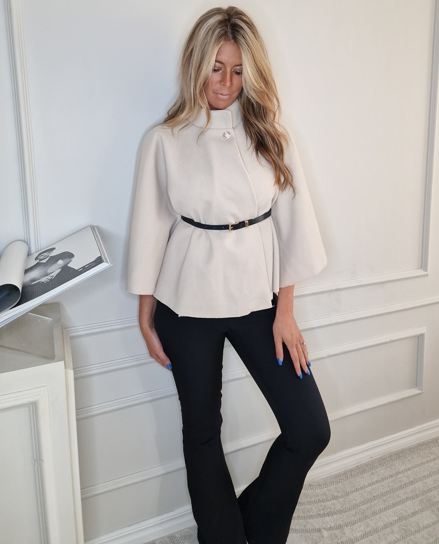 Elegant Cape/Poncho with belt Beige