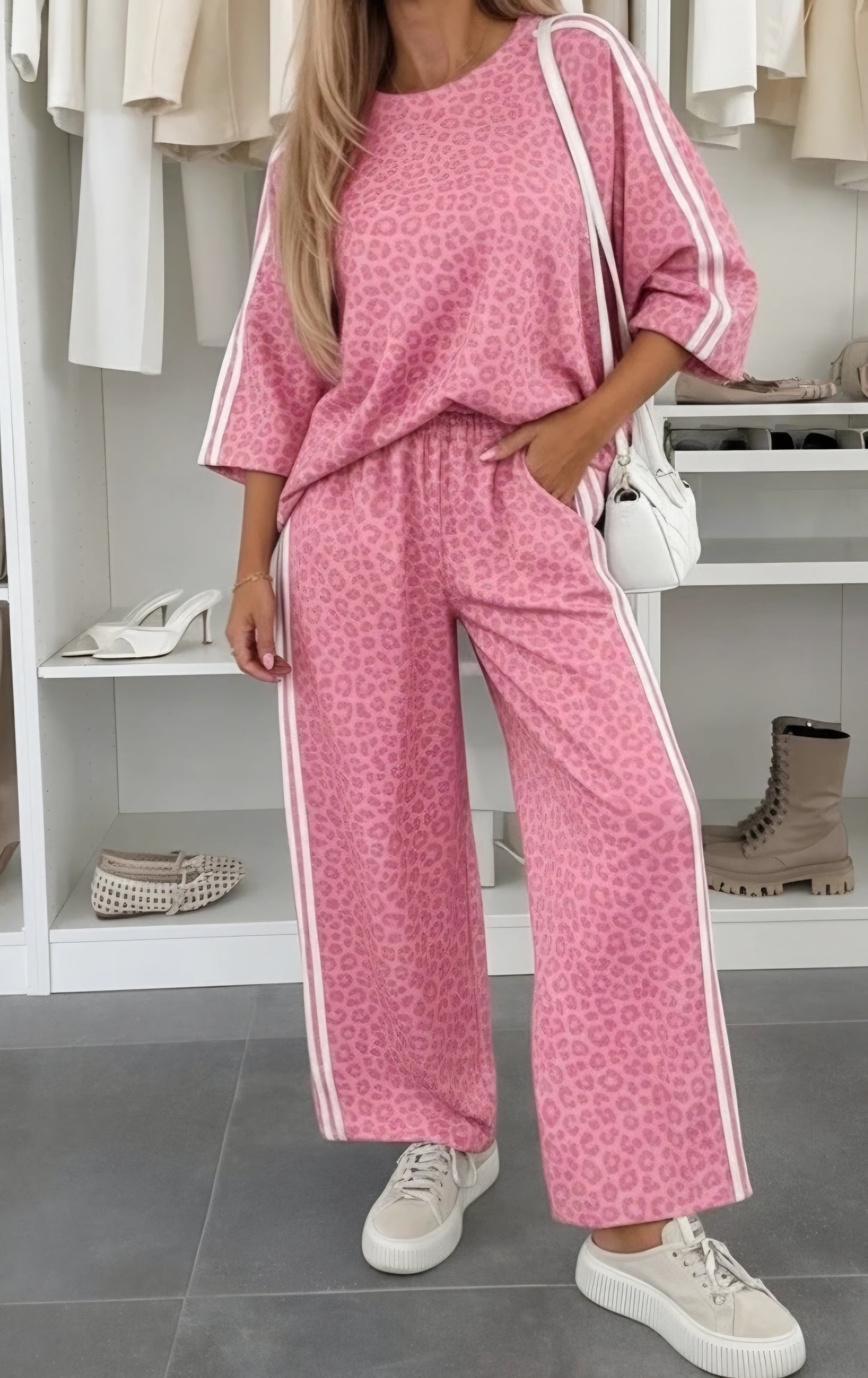 Leopard/randigt joggingset med 3/4-ärmar Rosa