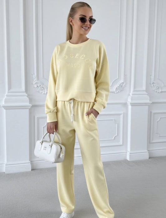 Set: tröja och byxor: Prosecco Mood Gul