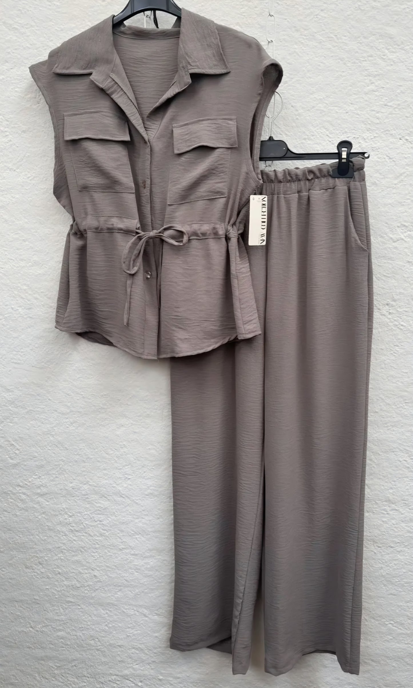 Kostym SET, Byxa+topp Taupe