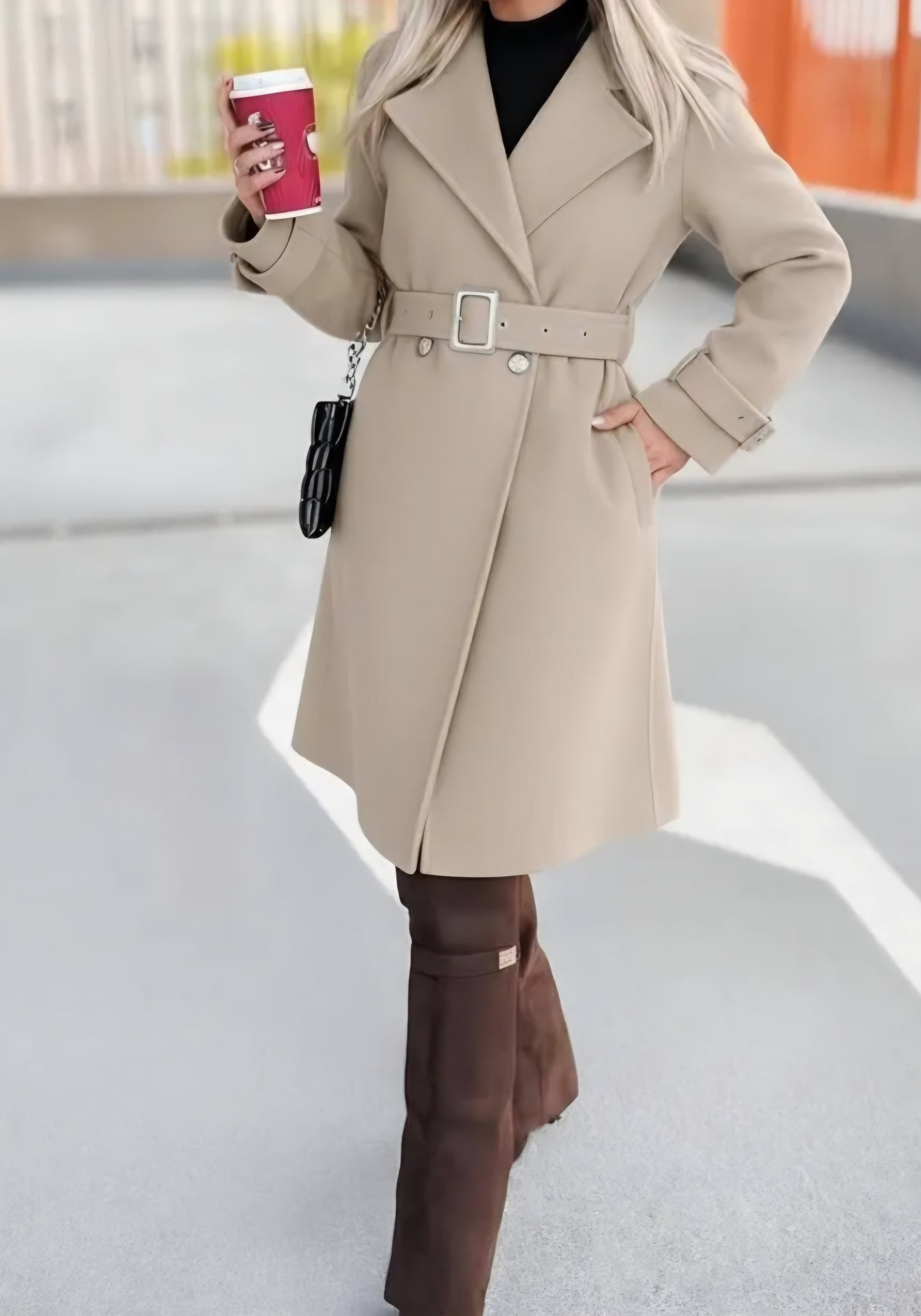 Kappa med bälte Beige
