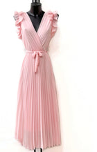 Load image into Gallery viewer, Dress Melina Pink
