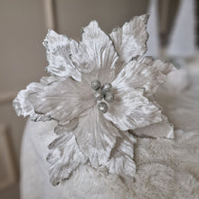 Ladda upp bild till gallerivisning, Blomma 50 cm offwhite
