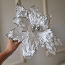 Ladda upp bild till gallerivisning, Blomma 50 cm offwhite
