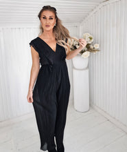 Ladda upp bild till gallerivisning, Byxdress Love SVART
