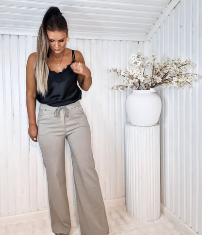 Miracle pants plain Black