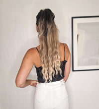Ladda upp bild till gallerivisning, VISCOSE CROPTOP Svart
