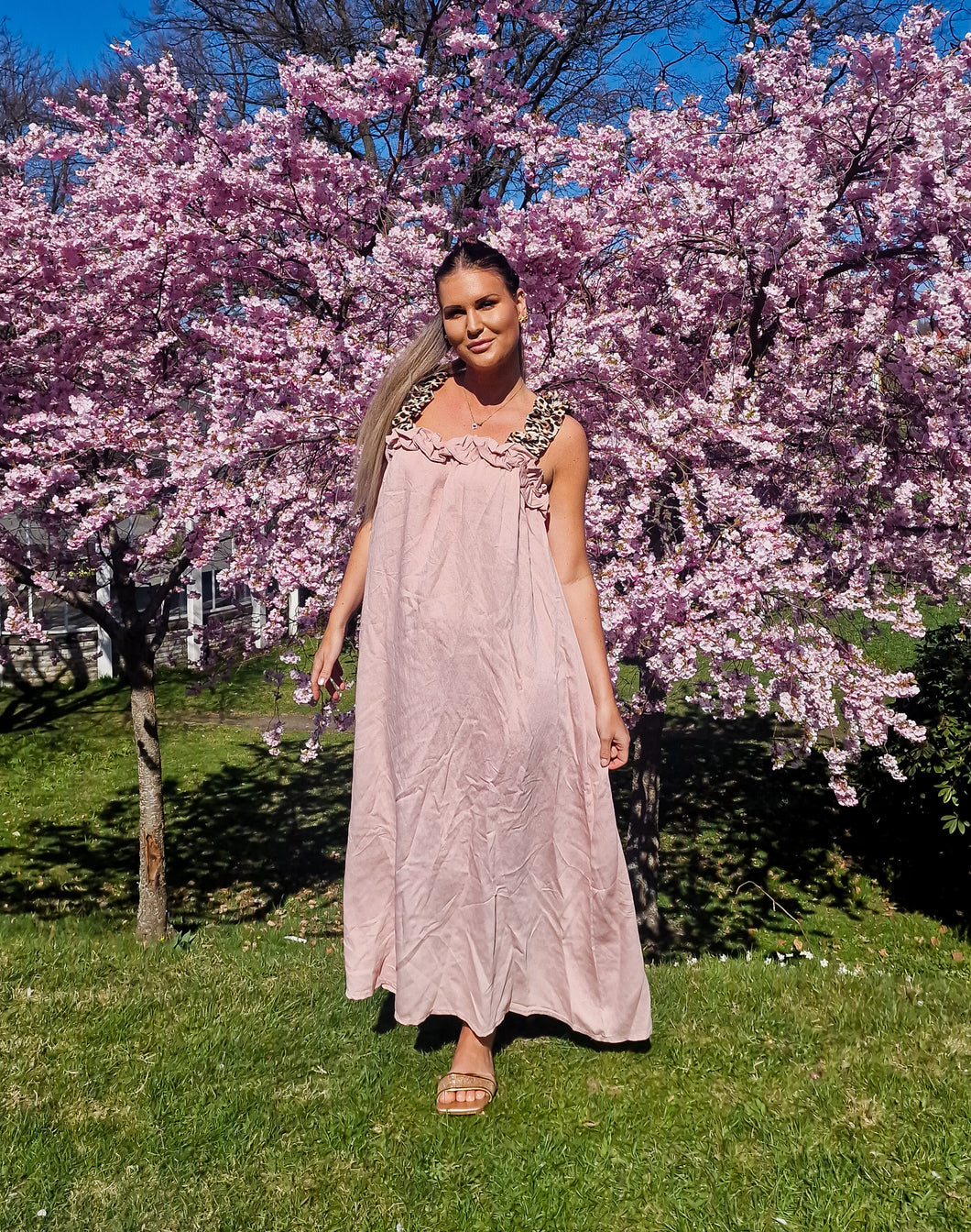 Klänning med leopardband Ljusrosa