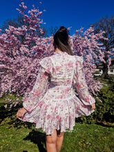 Load image into Gallery viewer, Floral lace dress 
