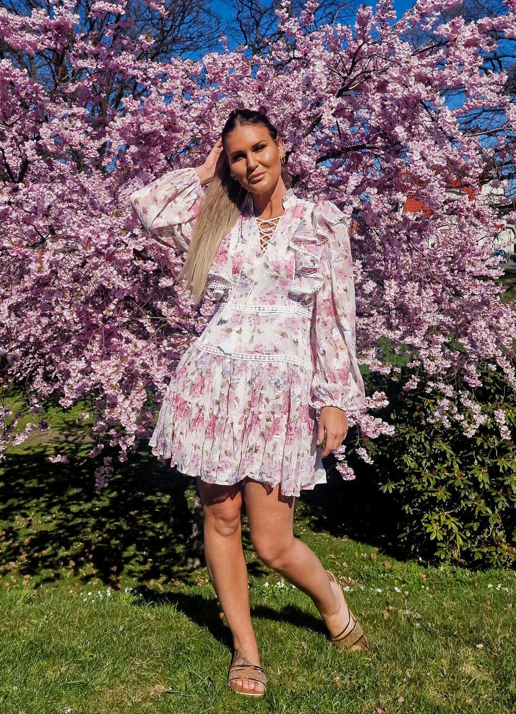 Floral lace dress 