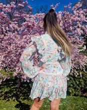 Load image into Gallery viewer, Floral lace dress 

