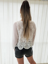 Ladda upp bild till gallerivisning, Blus Almina Vit
