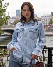 Load image into Gallery viewer, Jeansskjorta Elvira
