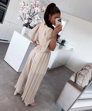 Ladda upp bild till gallerivisning, Byxdress Plisserad Beige
