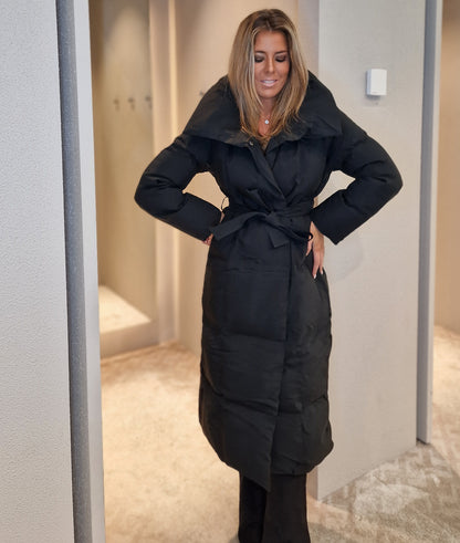 Lång jacka med krage Sanna, Svart