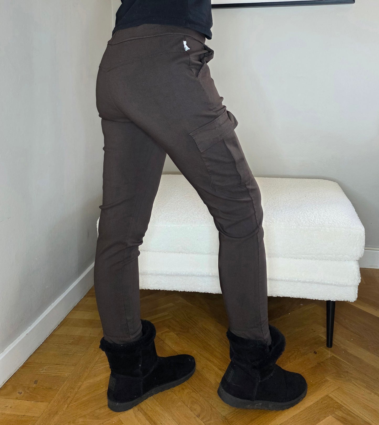 Mirakel byxa Cargo/fickor Coffee