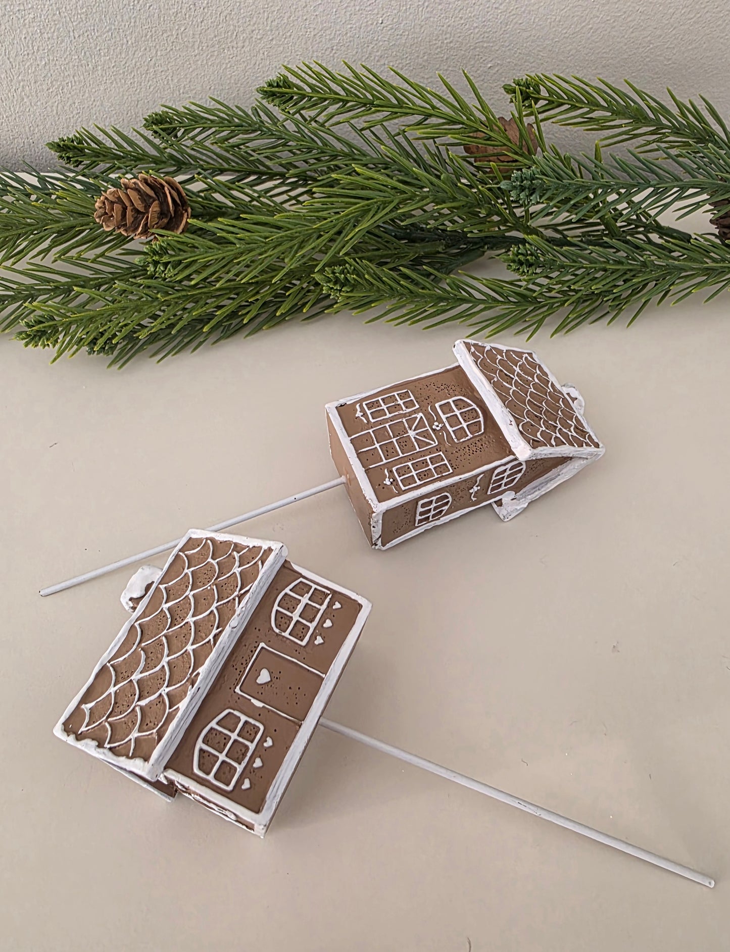 Stick Pepparkakshus 8 cm 2-pack