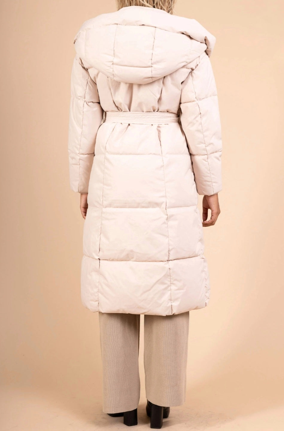 Jacka Angiea Beige