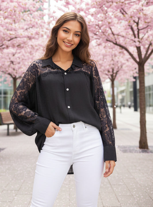 Lätt och böljande viskosskjorta Svart