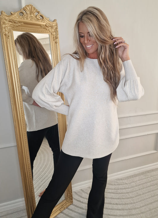 Tröja med rosettrygg offwhite