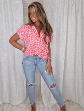 Ladda upp bild till gallerivisning, Bomullsblus Leopard Rosa
