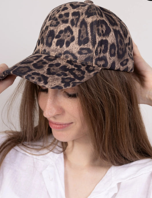 Leopardmönstrade keps