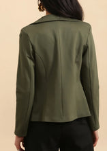Cargar imagen en el visor de la galería, Stretchig figurnära Blazer Grön
