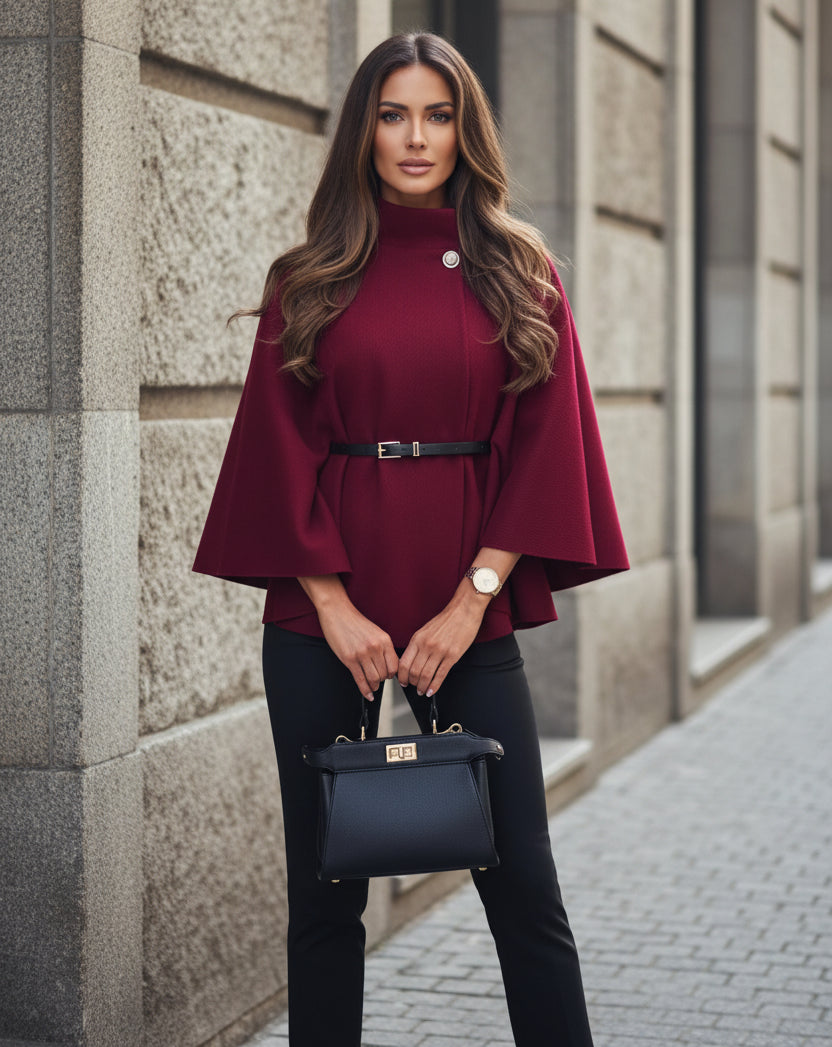 Elegant ponchokappa med bälte Vinröd