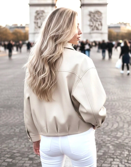 Elegant jacka i konstläder Beige