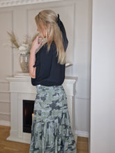 Load image into Gallery viewer, Skirt/dress Ally green camo
