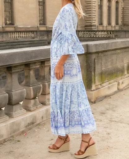 Lång blommig klänning Blå