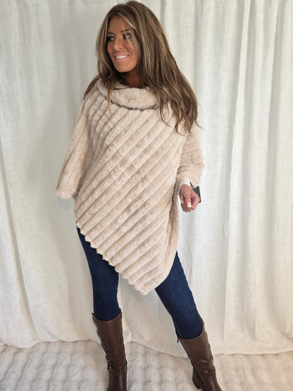 Poncho Beige